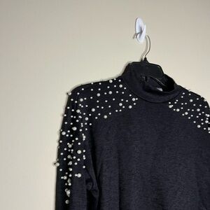Pearl shoulder mock neck shirt